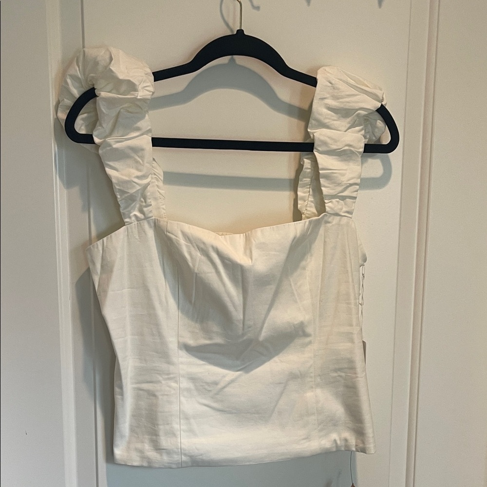 Elegant White Sleeveless Top